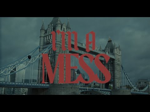 艾薇儿2022年11月新单曲《I’m a Mess》MV